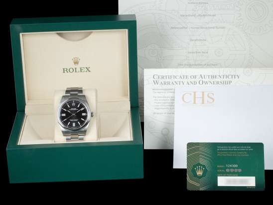 Rolex Oyster Perpetual 41 Black - Rolex Guarantee 124300